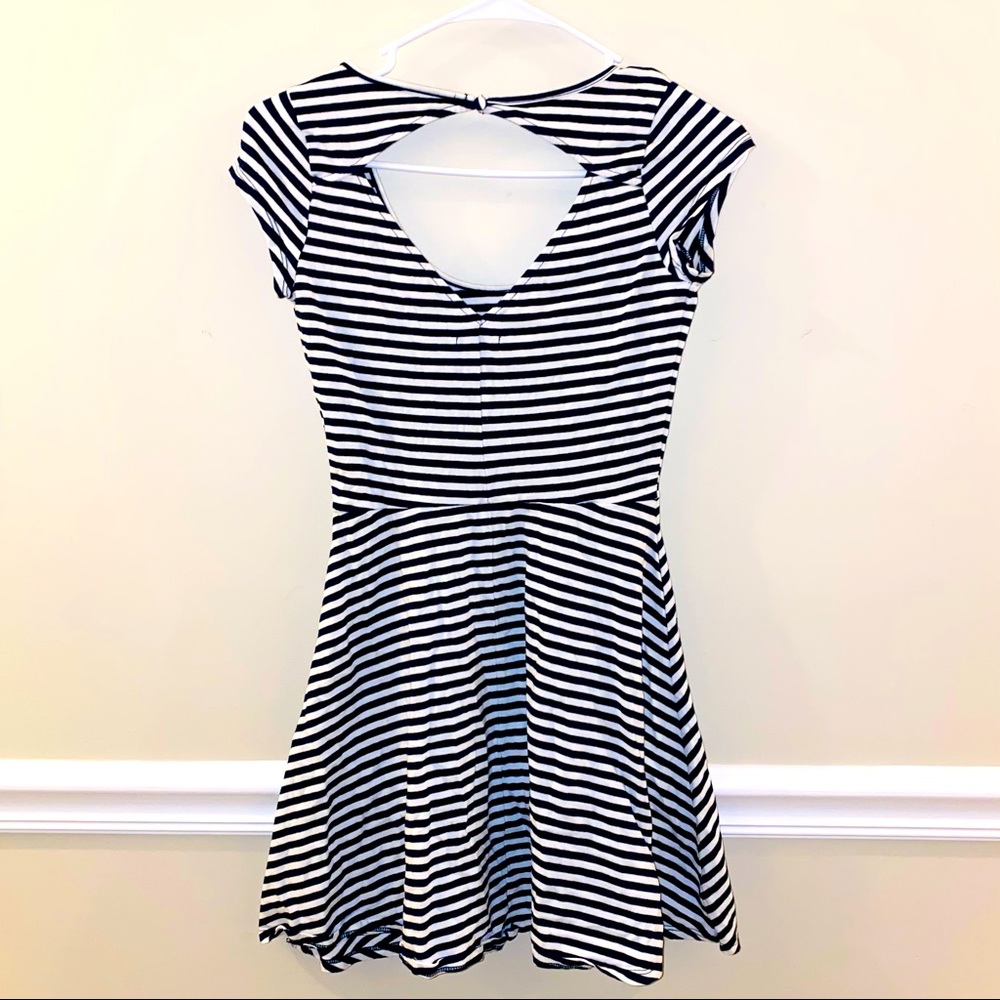 American Eagle Dress - Picture 3 of 3